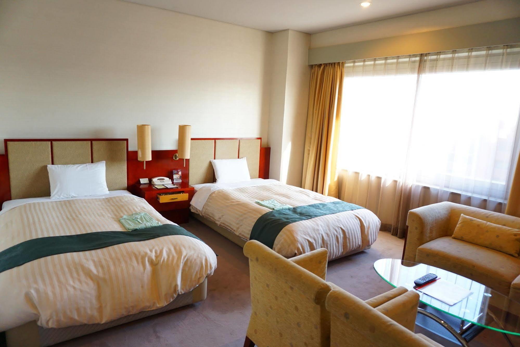 Kkr Hotel Hakata Fukuoka  Zewnętrze zdjęcie