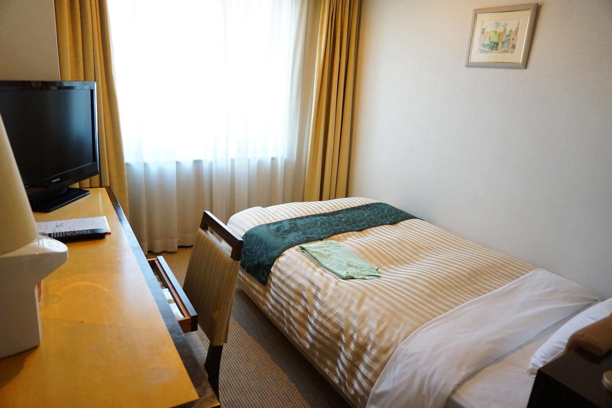 Kkr Hotel Hakata Fukuoka  Zewnętrze zdjęcie