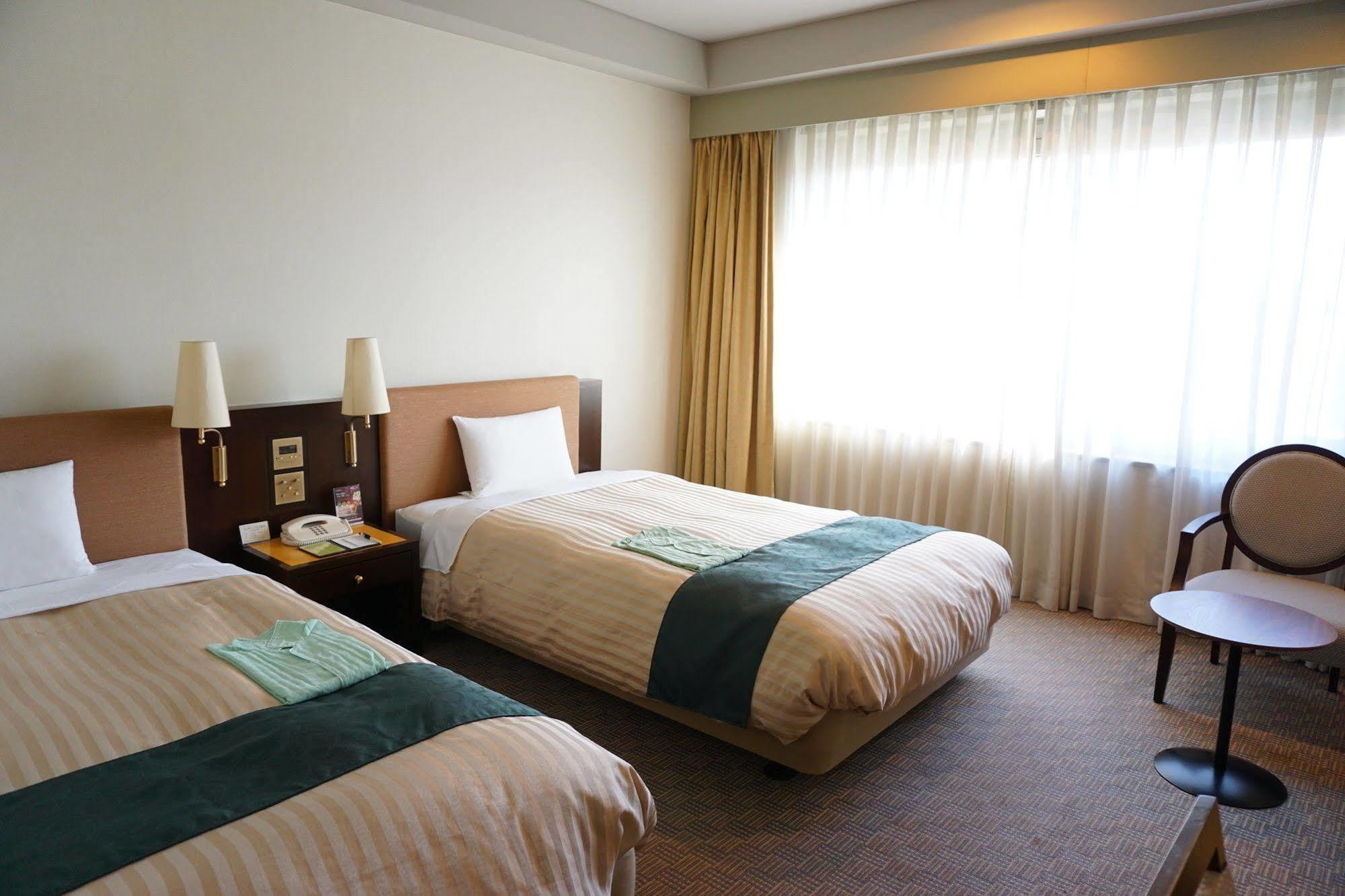 Kkr Hotel Hakata Fukuoka  Zewnętrze zdjęcie